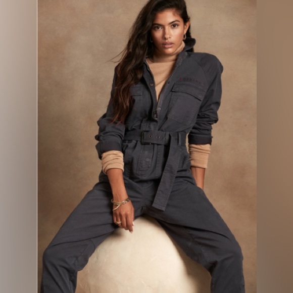 Banana Republic Pants - Banana Republic Cargo Jumpsuit Size 0 NWT